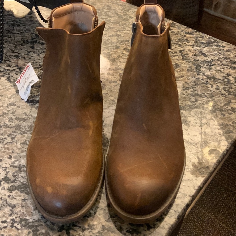 Brand new ankle boots!